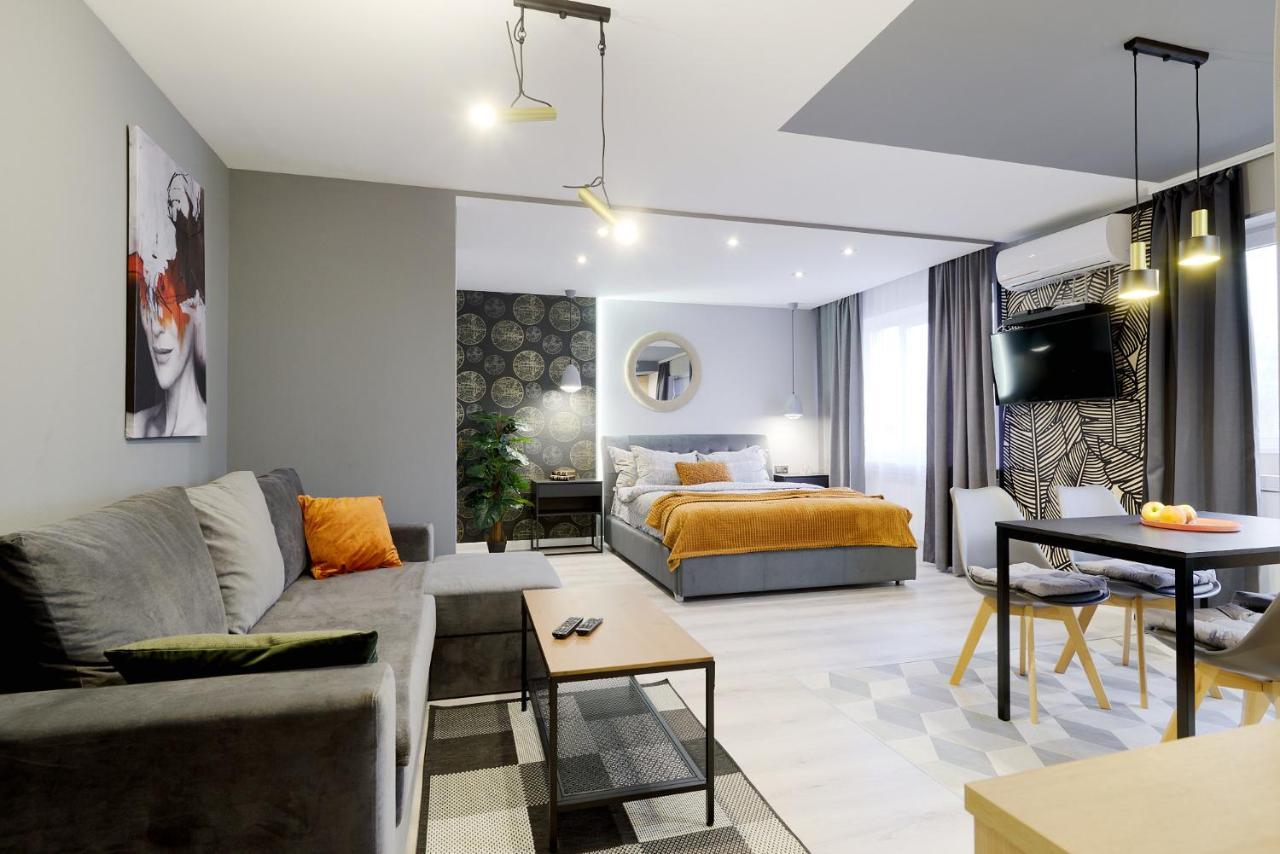 New Apart Lesi Ukrainky Blvd And Olimpiyska And Kreshchatyk And Manhattan City With Parking Kiev Buitenkant foto