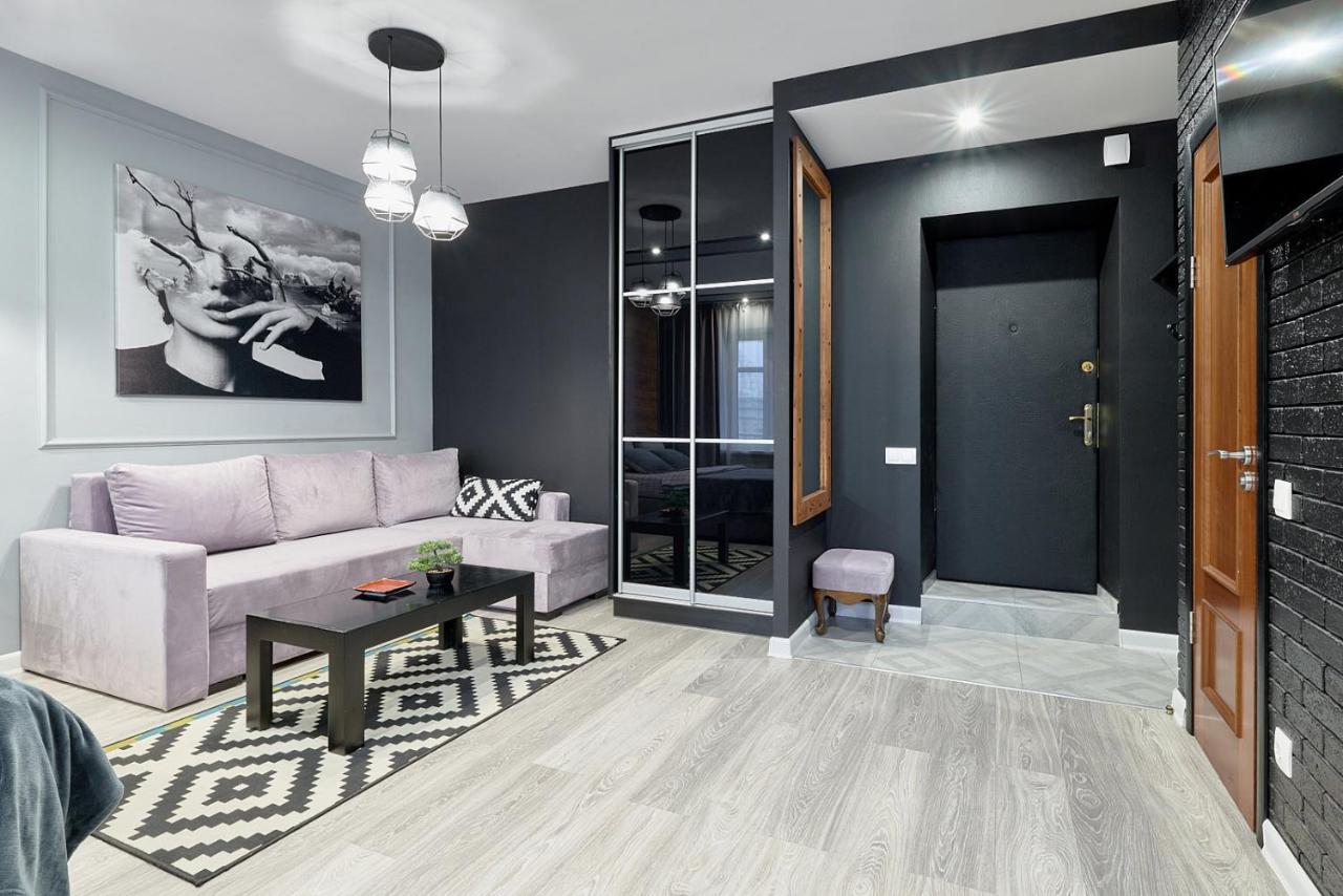 New Apart Lesi Ukrainky Blvd And Olimpiyska And Kreshchatyk And Manhattan City With Parking Kiev Buitenkant foto