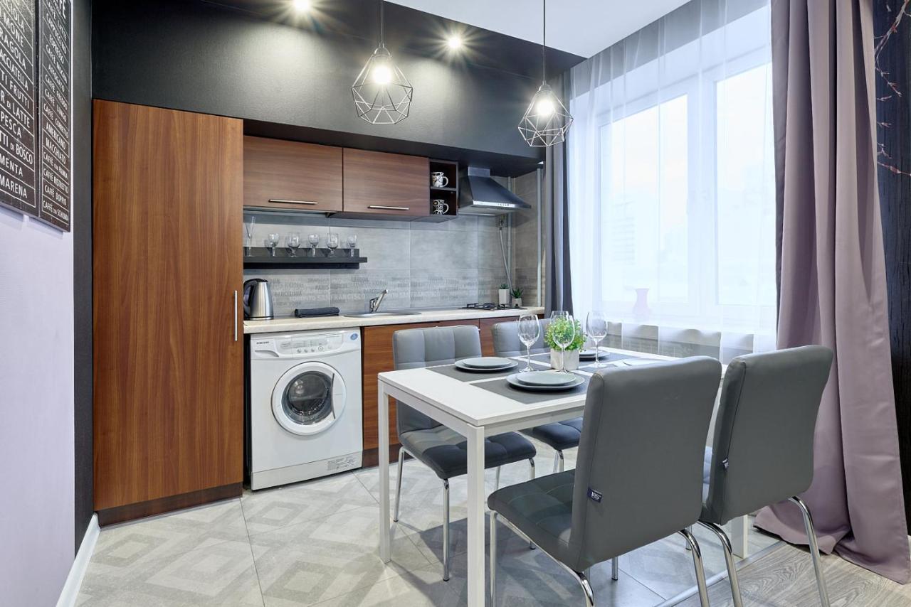 New Apart Lesi Ukrainky Blvd And Olimpiyska And Kreshchatyk And Manhattan City With Parking Kiev Buitenkant foto